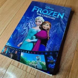 Frozen: The Cinestory Paperback - Very Good
